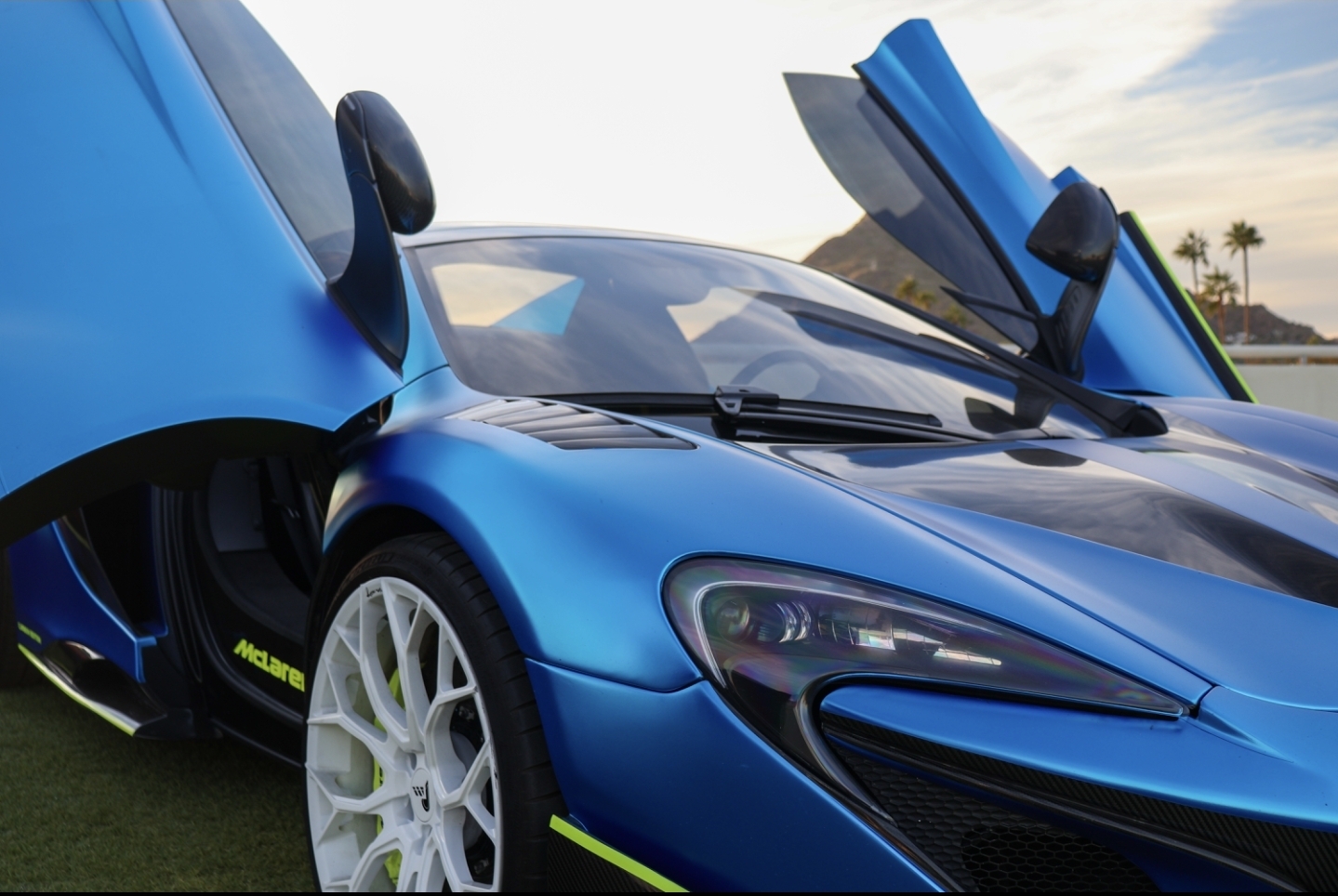 McLaren 650S Spider photo 6 - BExotic Scottsdale, AZ