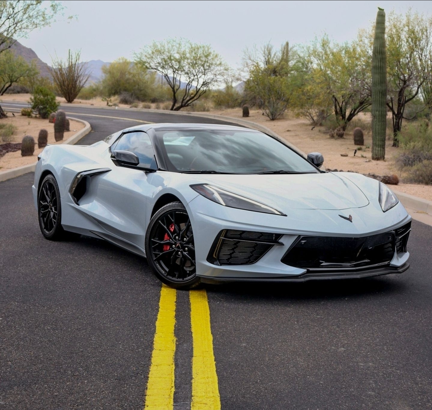 Chevrolet Corvette C8 2LT Convertible photo 9 - BExotic Scottsdale, AZ