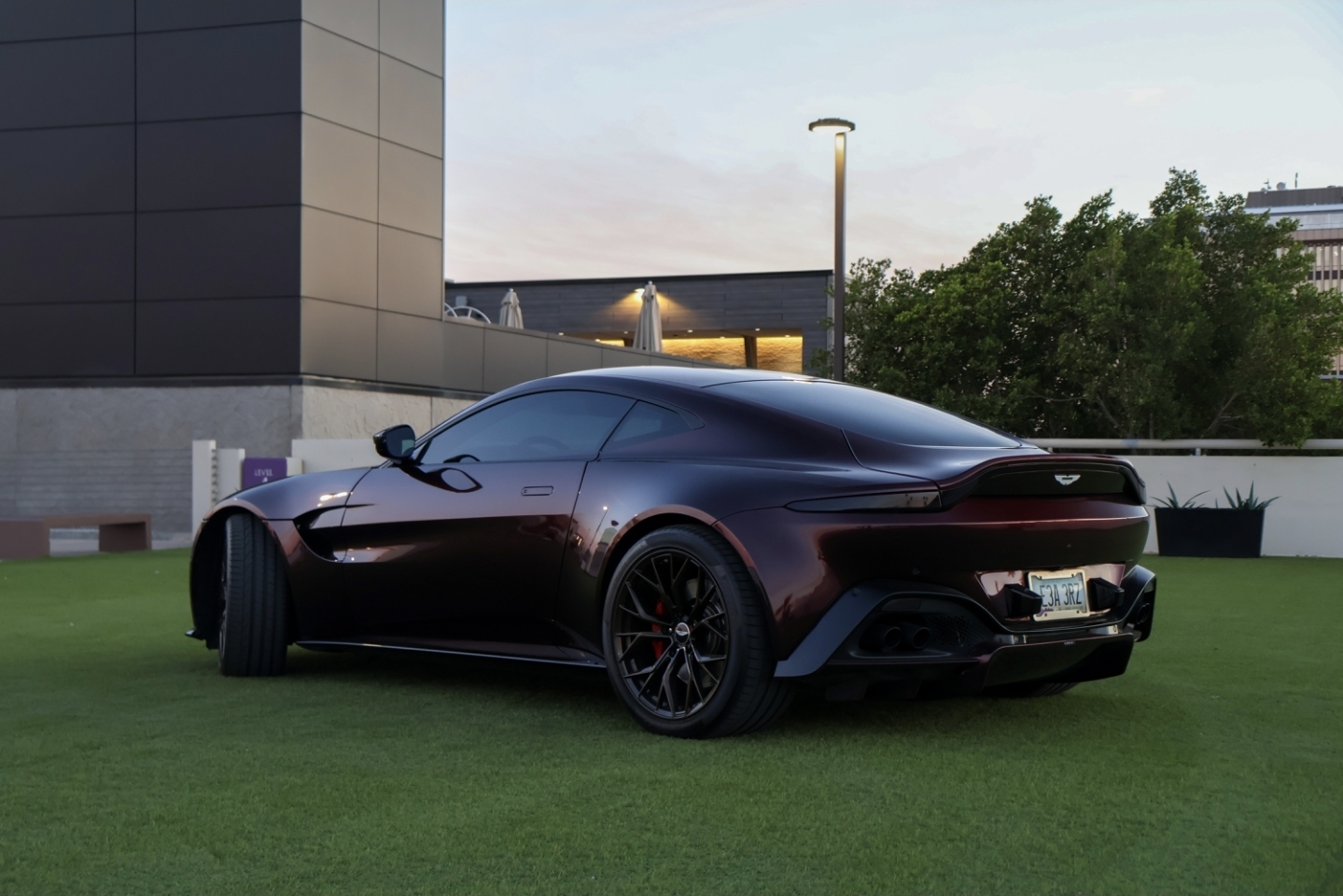Aston Martin Vantage photo 3 - BExotic Scottsdale, AZ