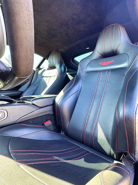 Aston Martin Vantage photo 9 - BExotic Scottsdale, AZ