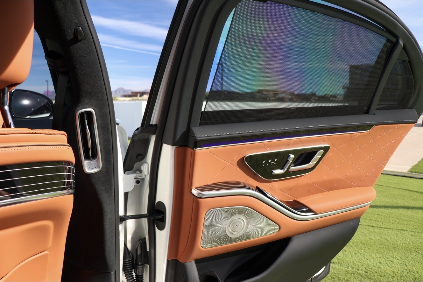 Mercedes-Benz S580 photo 10 - BExotic Scottsdale, AZ