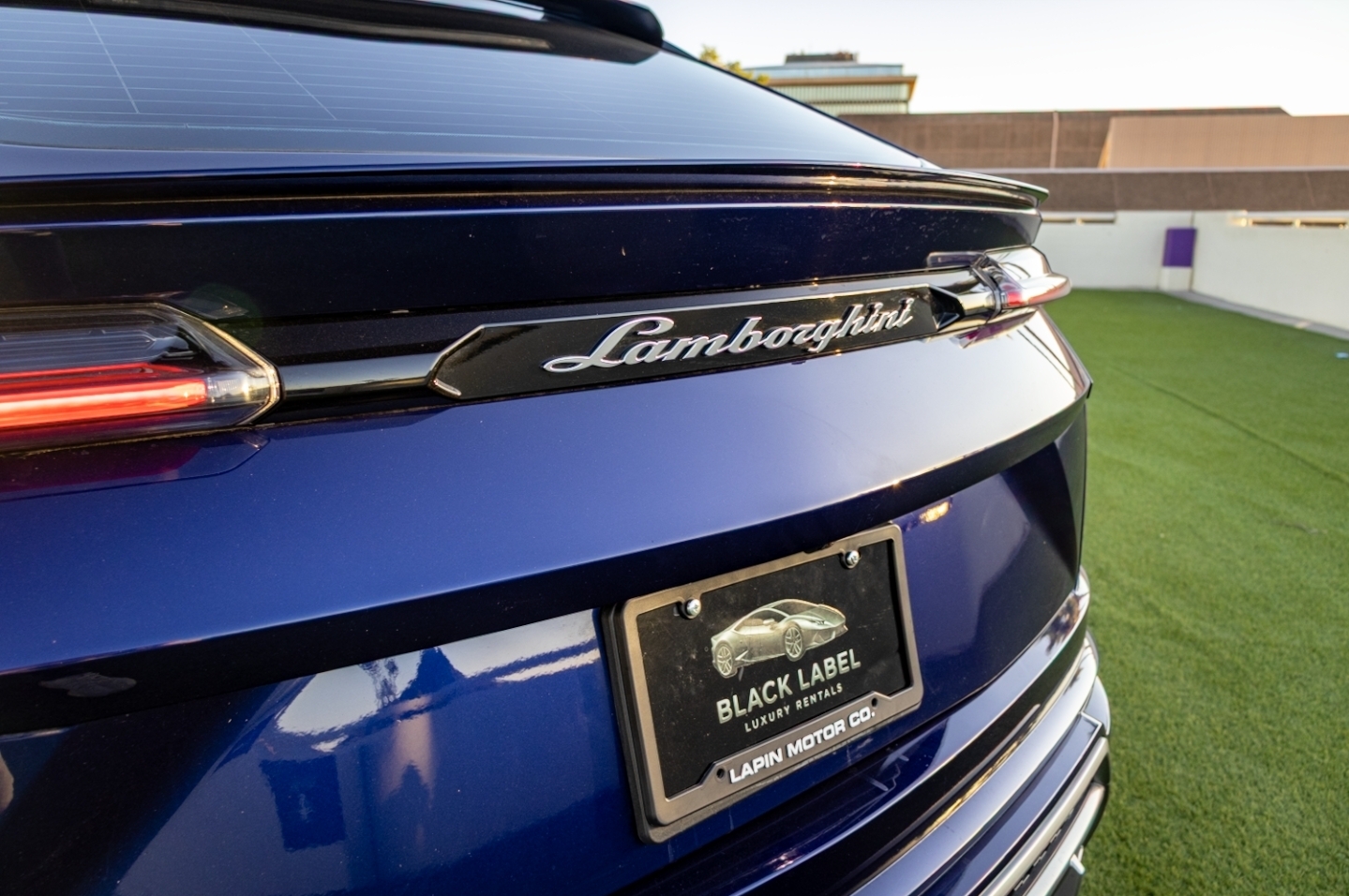2021 Lamborghini Urus photo 4 - BExotic Scottsdale, AZ