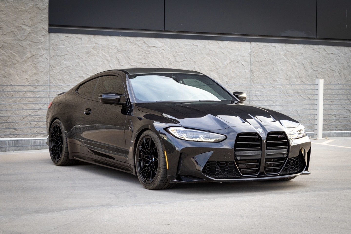 BMW M4 Competition photo 9 - BExotic Scottsdale, AZ