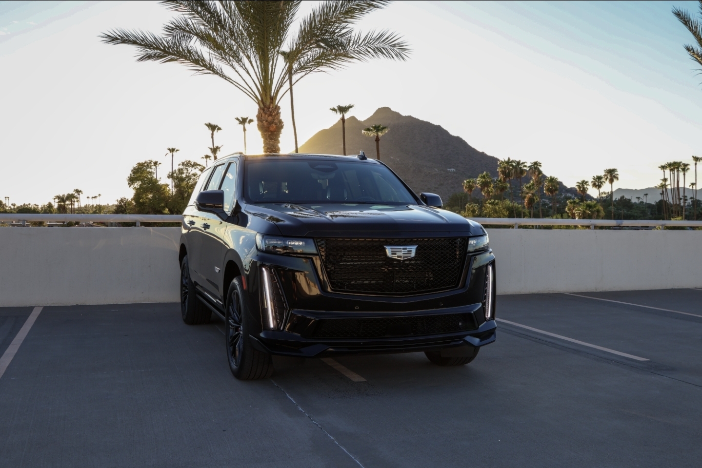 Cadillac Escalade-V photo 3 - BExotic Scottsdale, AZ